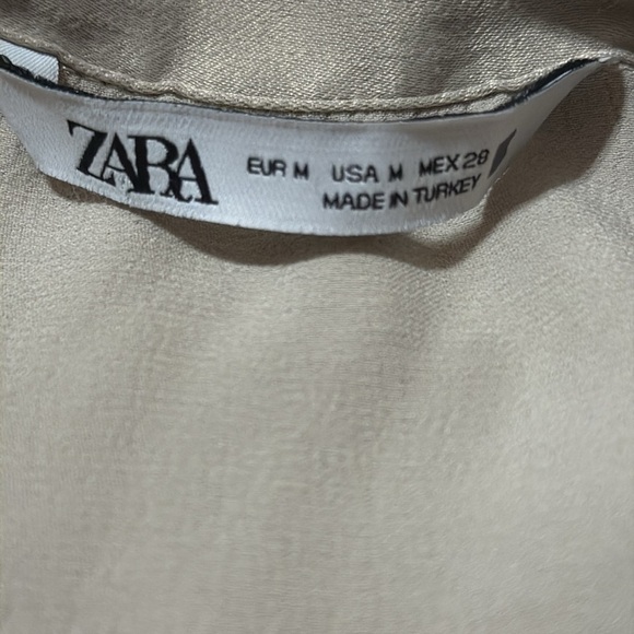 Zara Side Zip Long Sleeved Crop Top With Ruching - Picture 5 of 7